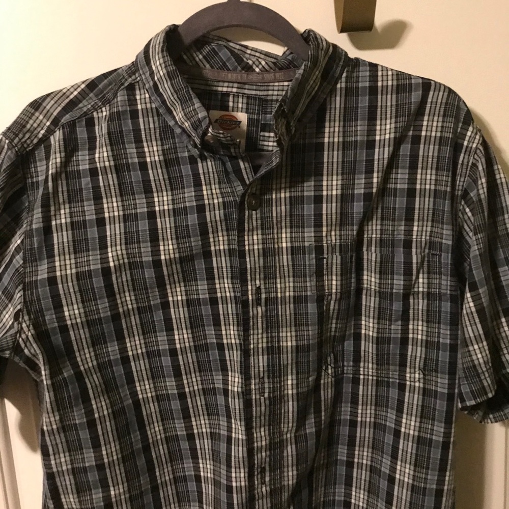 Dickies shirt